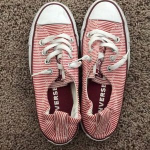 Converse striped red and white. Size 5. Worn.